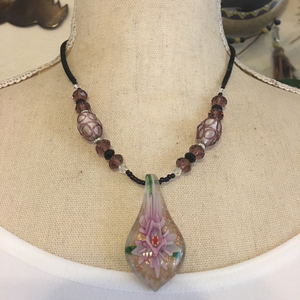 Stunning handcrafted glass pendant & bead necklace